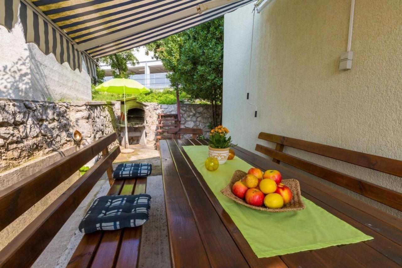 Two-Bedroom Apartment In Crikvenica Lxxxix Dramalj Eksteriør bilde